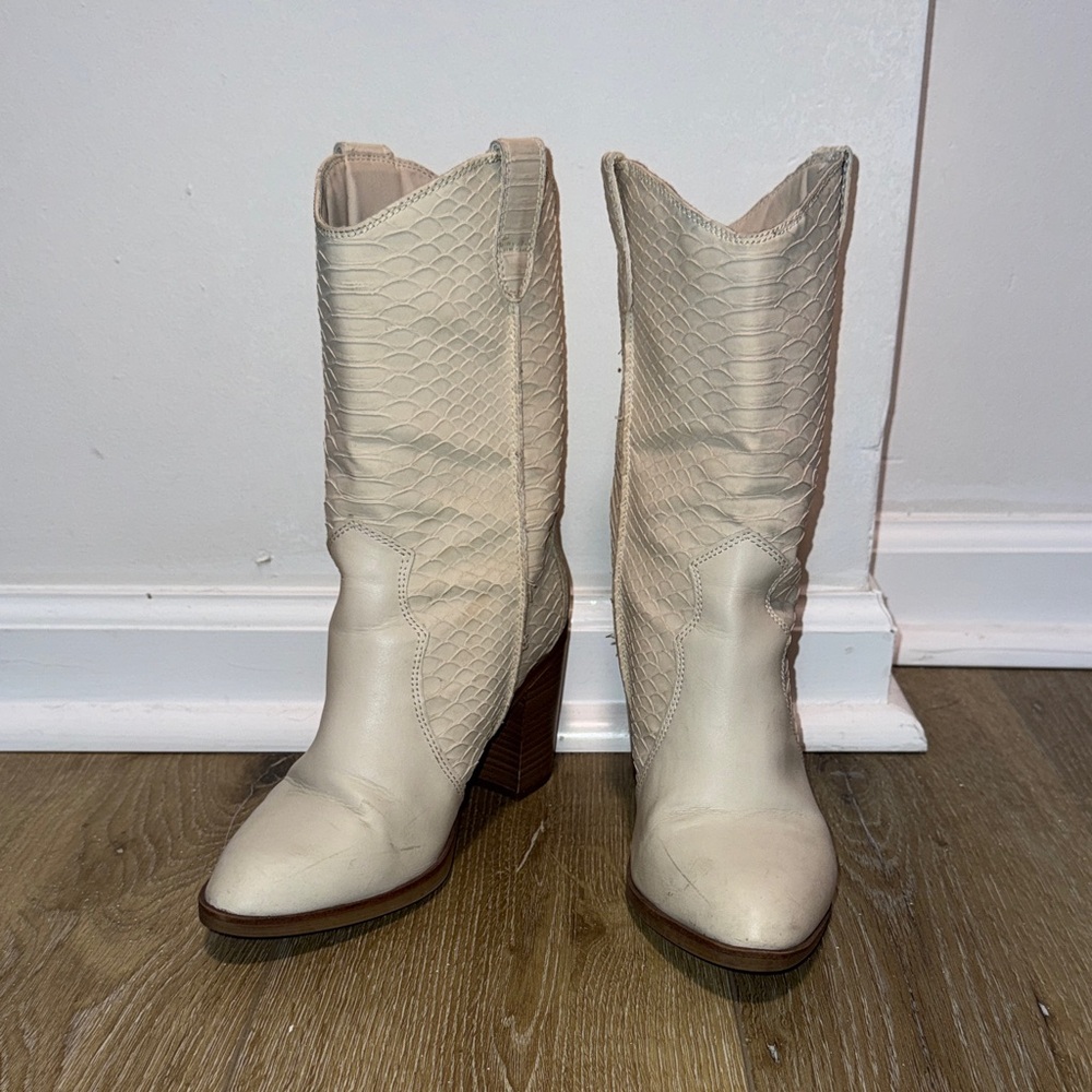 Women's off white western boots